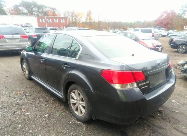 Photo 2 VIN: 4S3BMBG67A3213479 - SUBARU LEGACY 