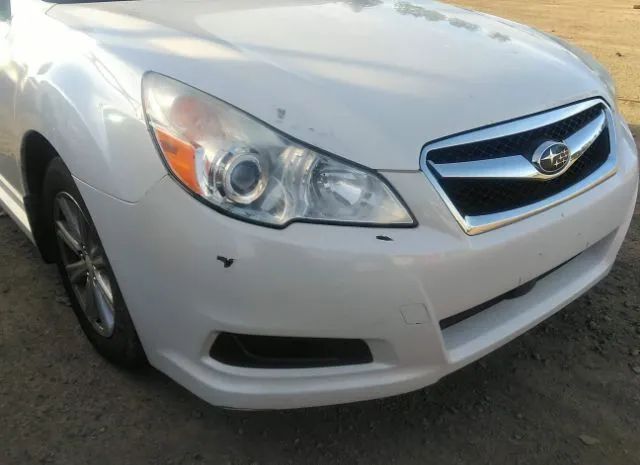 Photo 5 VIN: 4S3BMBG67B3261615 - SUBARU LEGACY 