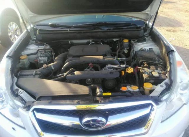 Photo 9 VIN: 4S3BMBG67B3261615 - SUBARU LEGACY 