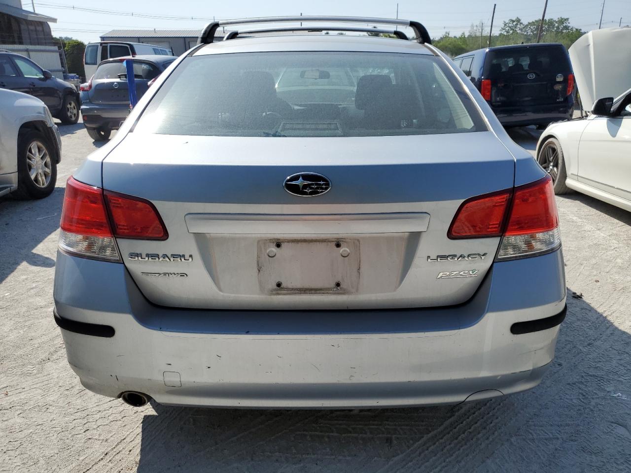 Photo 5 VIN: 4S3BMBG68C3009521 - SUBARU LEGACY 