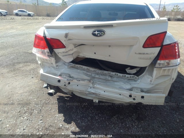 Photo 5 VIN: 4S3BMBG68C3040915 - SUBARU LEGACY 