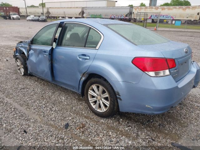 Photo 2 VIN: 4S3BMBG69A3240473 - SUBARU LEGACY 