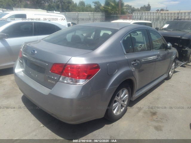 Photo 3 VIN: 4S3BMBG6XB3241293 - SUBARU LEGACY 