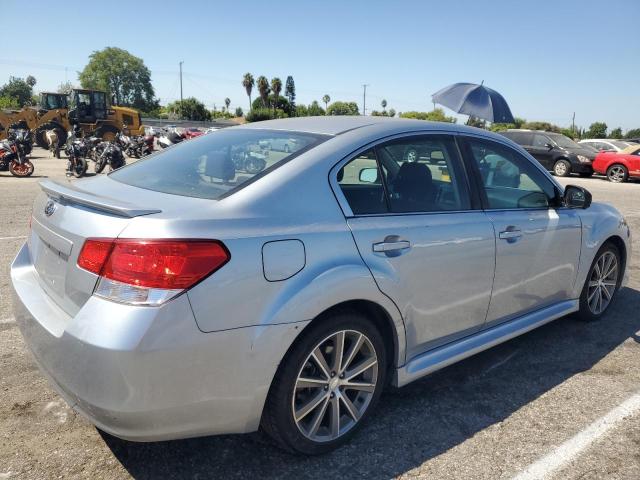 Photo 2 VIN: 4S3BMBG6XD3035572 - SUBARU LEGACY 2.5 