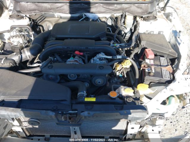 Photo 9 VIN: 4S3BMBK60B3253539 - SUBARU LEGACY 