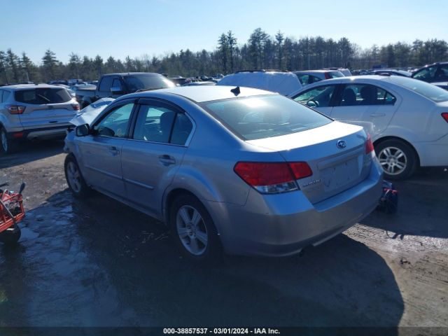 Photo 2 VIN: 4S3BMBK60C3037773 - SUBARU LEGACY 