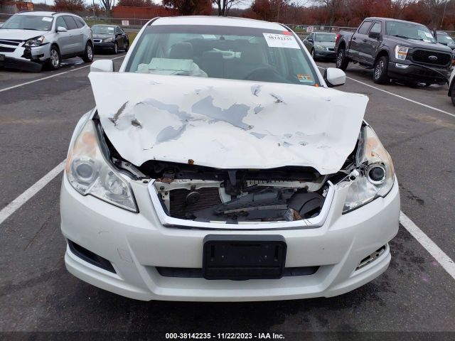 Photo 5 VIN: 4S3BMBK63B3250778 - SUBARU LEGACY 