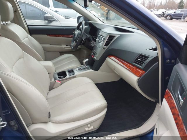 Photo 4 VIN: 4S3BMBK65B3230399 - SUBARU LEGACY 