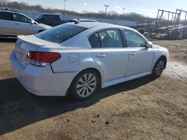 Photo 2 VIN: 4S3BMBK68B3244832 - SUBARU LEGACY 