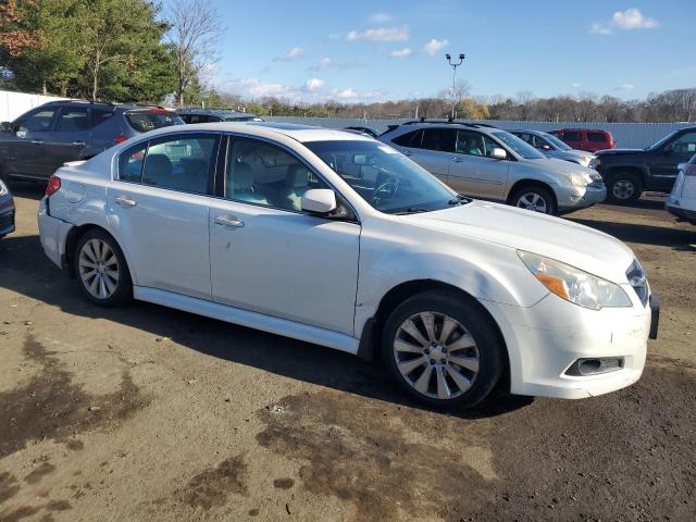 Photo 3 VIN: 4S3BMBK68B3244832 - SUBARU LEGACY 