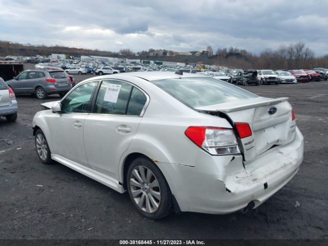 Photo 2 VIN: 4S3BMBK69B3262059 - SUBARU LEGACY 