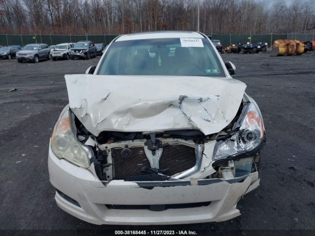 Photo 5 VIN: 4S3BMBK69B3262059 - SUBARU LEGACY 