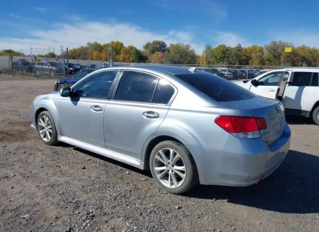 Photo 2 VIN: 4S3BMBK69D3035800 - SUBARU LEGACY 