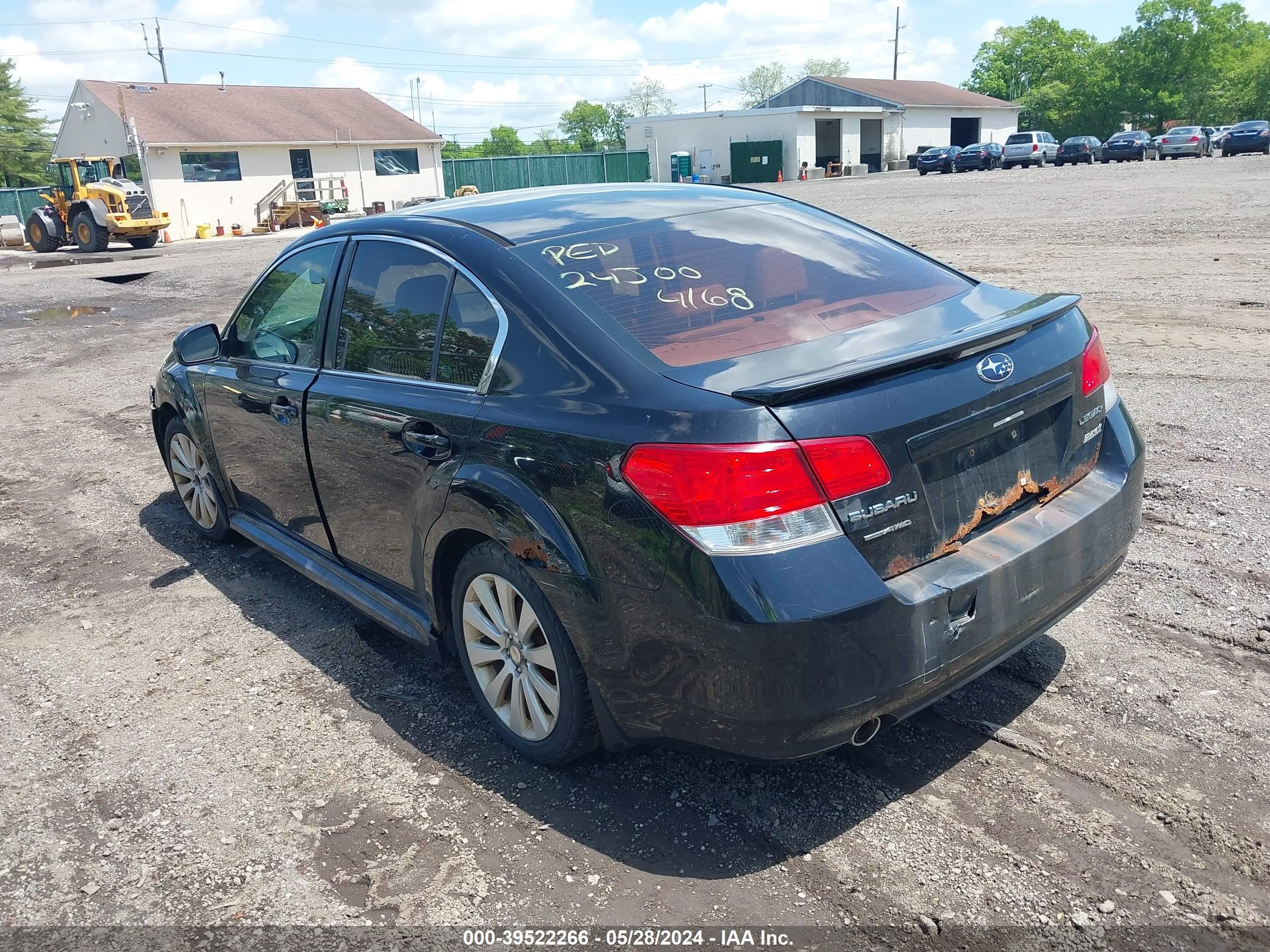 Photo 2 VIN: 4S3BMBK6XA3217338 - SUBARU LEGACY 