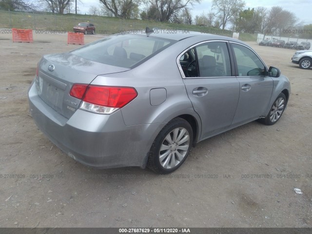 Photo 3 VIN: 4S3BMBK6XB3215512 - SUBARU LEGACY 