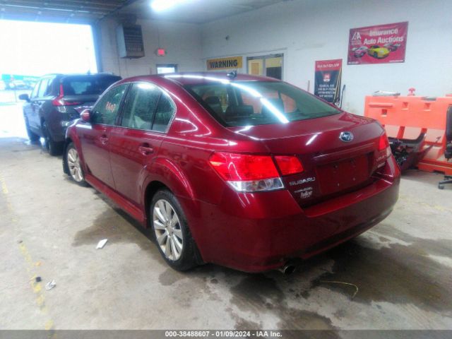 Photo 2 VIN: 4S3BMBK6XB3235775 - SUBARU LEGACY 