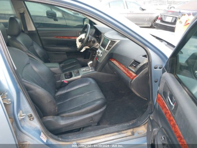 Photo 4 VIN: 4S3BMBL61B3218846 - SUBARU LEGACY 