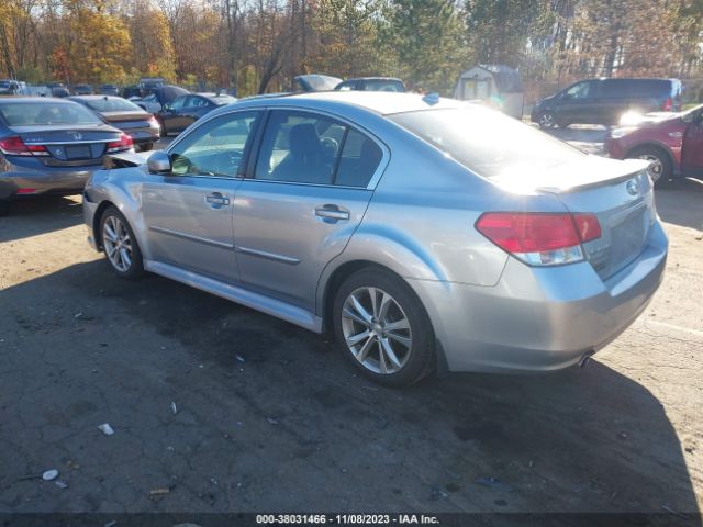 Photo 2 VIN: 4S3BMBL61E3026413 - SUBARU LEGACY 