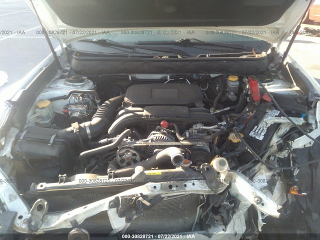 Photo 9 VIN: 4S3BMBL69B3257992 - SUBARU LEGACY 