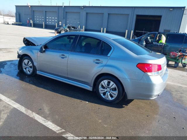 Photo 2 VIN: 4S3BMCA65A3246463 - SUBARU LEGACY 