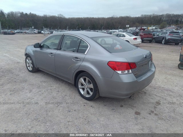 Photo 2 VIN: 4S3BMCA66B3211903 - SUBARU LEGACY 