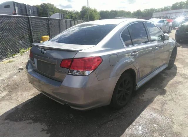 Photo 3 VIN: 4S3BMCB63B3222470 - SUBARU LEGACY 