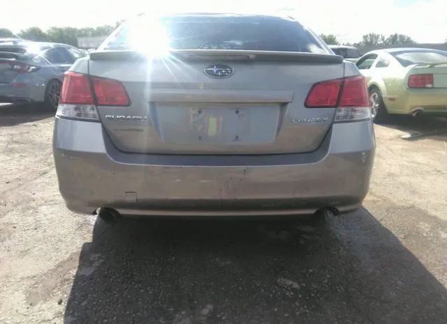 Photo 5 VIN: 4S3BMCB63B3222470 - SUBARU LEGACY 