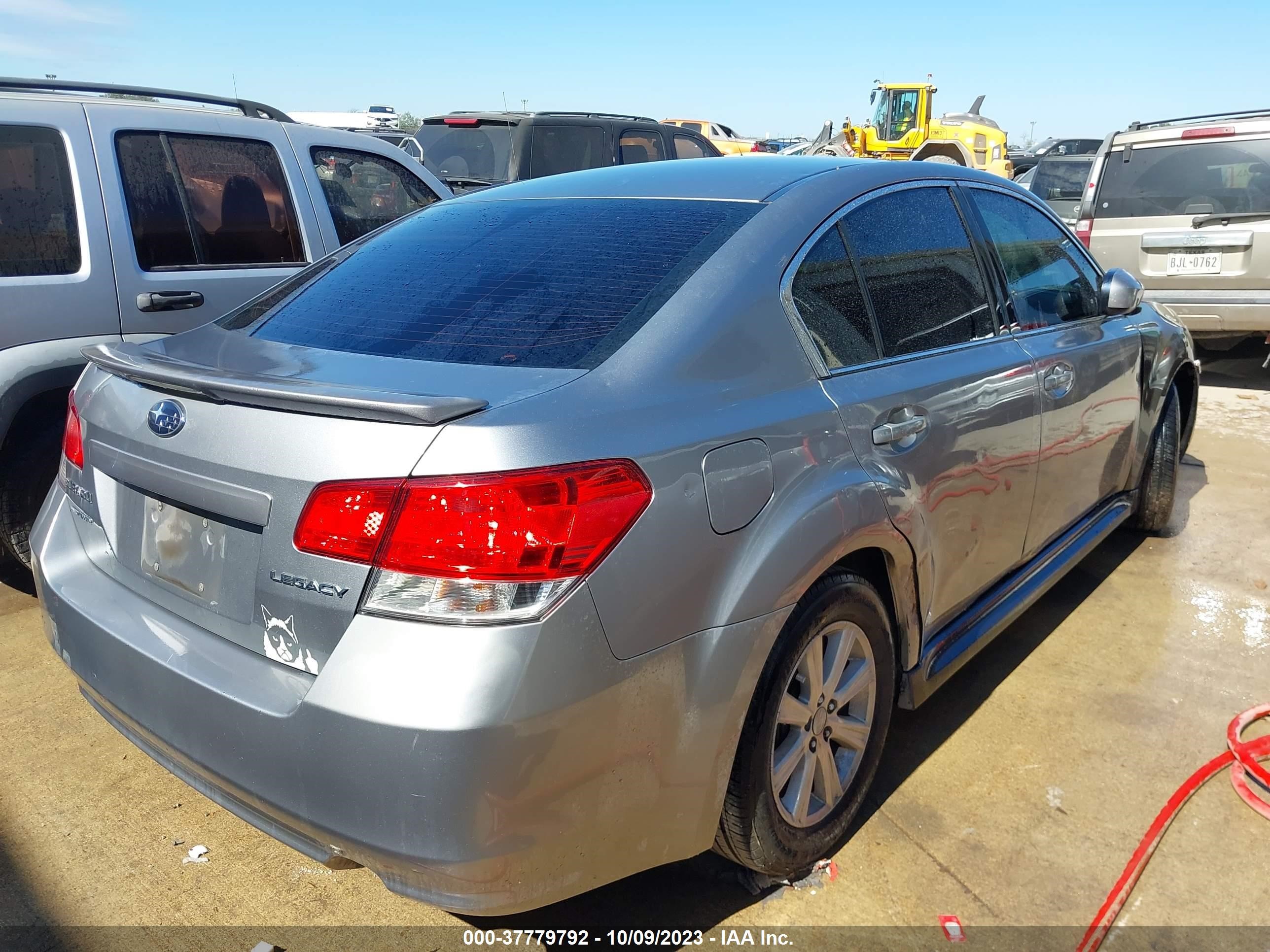 Photo 3 VIN: 4S3BMCB66A3242453 - SUBARU LEGACY 