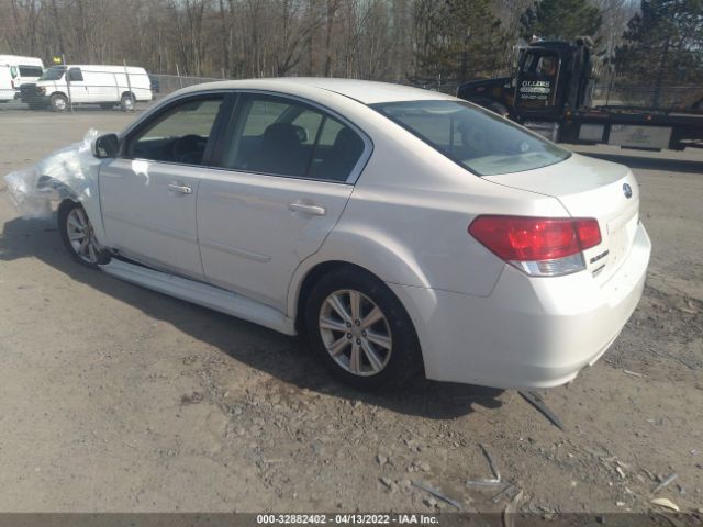 Photo 2 VIN: 4S3BMCB69C3031637 - SUBARU LEGACY 