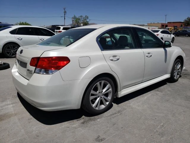 Photo 2 VIN: 4S3BMCC62D3008362 - SUBARU LEGACY 2.5 