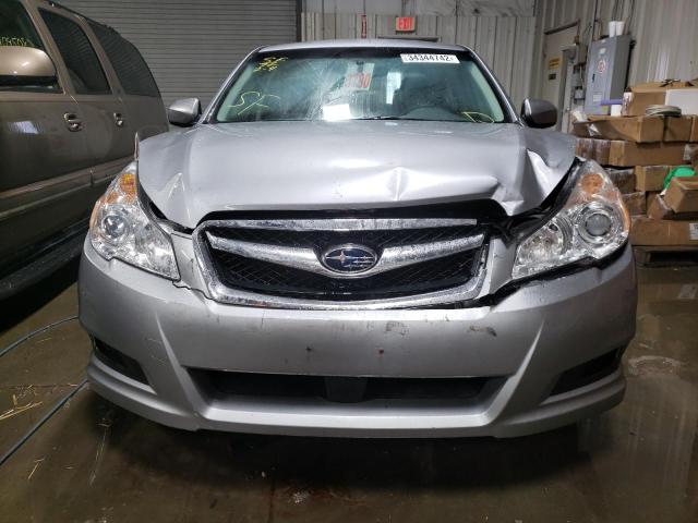 Photo 8 VIN: 4S3BMCC63B3253412 - SUBARU LEGACY 2.5 