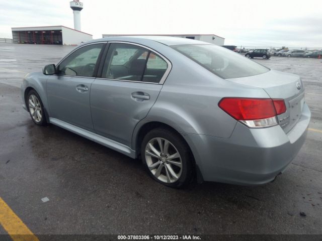 Photo 2 VIN: 4S3BMCC69D3033257 - SUBARU LEGACY 