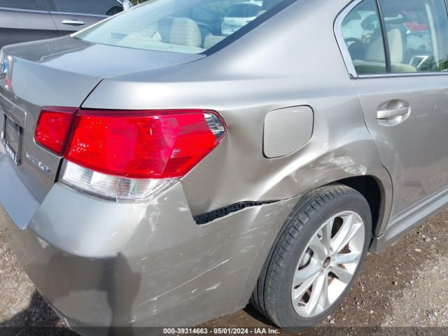 Photo 5 VIN: 4S3BMCD67E3008390 - SUBARU LEGACY 