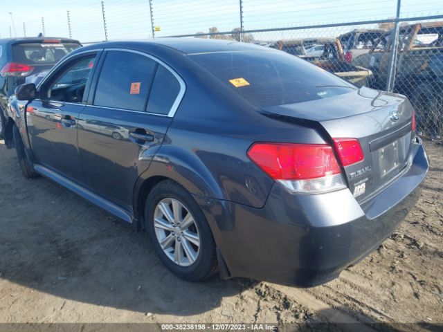 Photo 2 VIN: 4S3BMCG61C3020897 - SUBARU LEGACY 