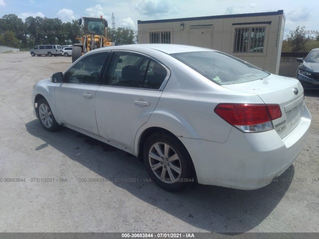 Photo 2 VIN: 4S3BMCG61C3036985 - SUBARU LEGACY 