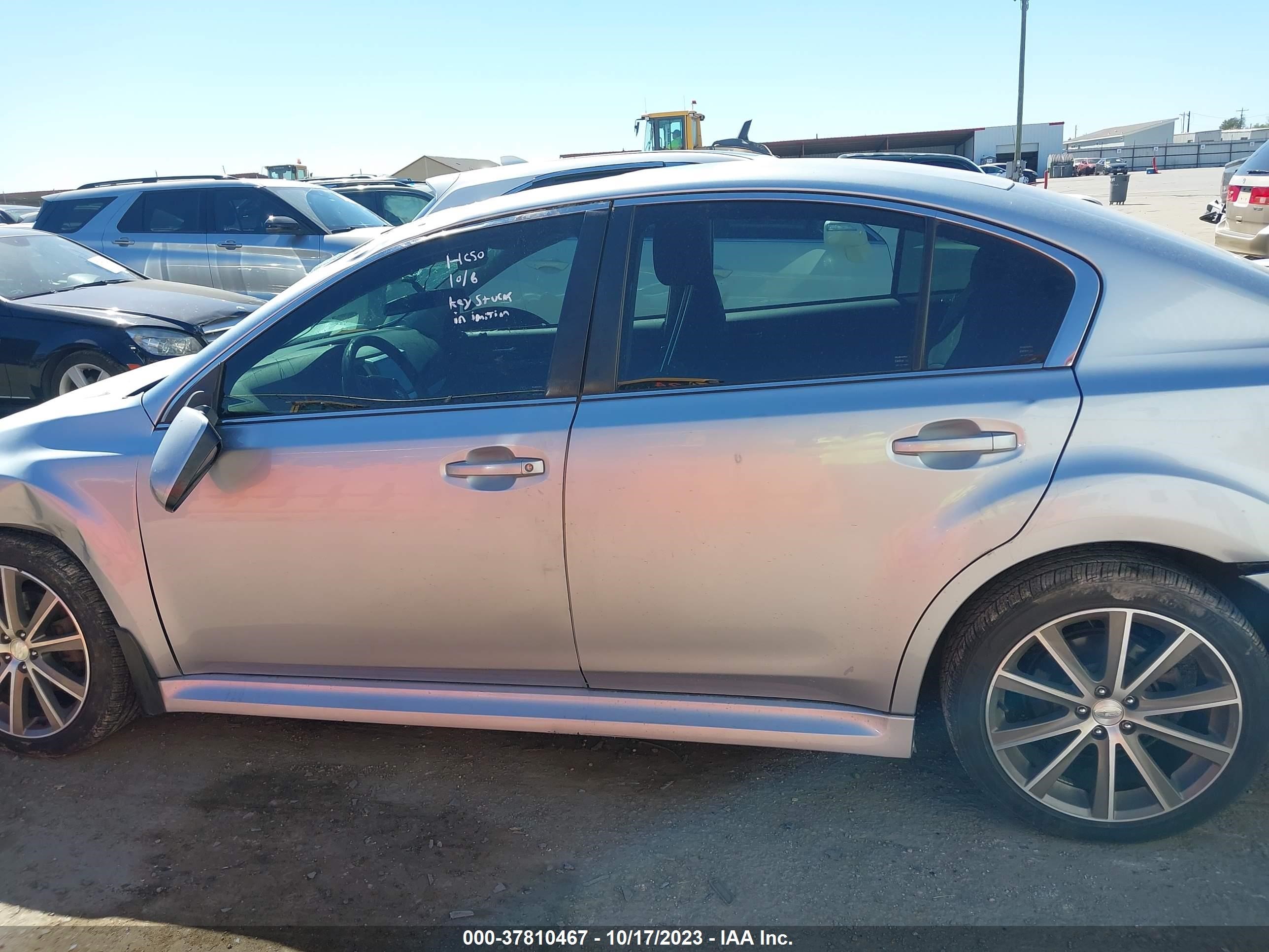 Photo 14 VIN: 4S3BMCG61D3042917 - SUBARU LEGACY 