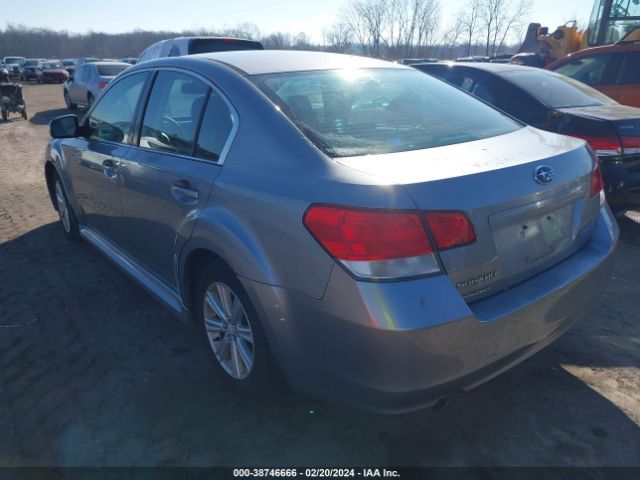 Photo 2 VIN: 4S3BMCG66A3235852 - SUBARU LEGACY 