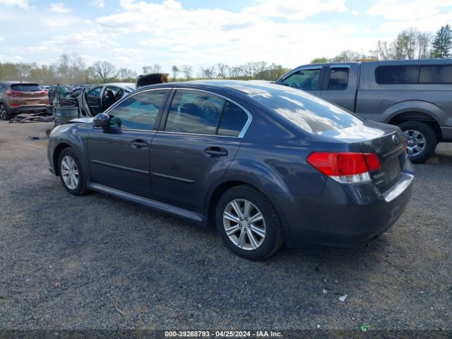 Photo 2 VIN: 4S3BMCG66C3030941 - SUBARU LEGACY 