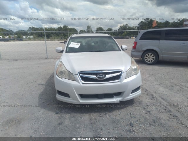 Photo 5 VIN: 4S3BMCG68A3224318 - SUBARU LEGACY 