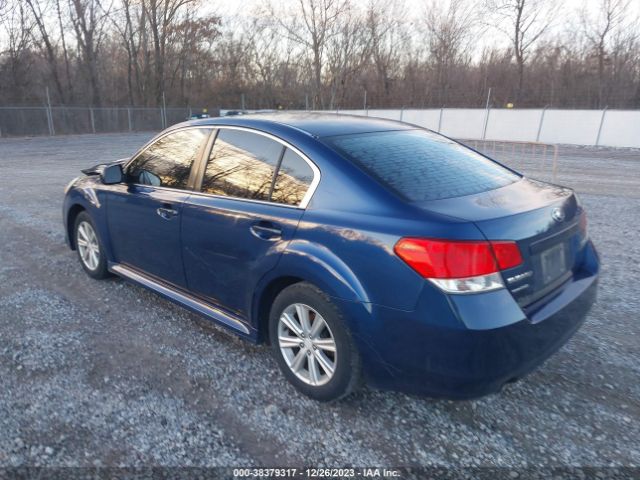 Photo 2 VIN: 4S3BMCG6XB3219476 - SUBARU LEGACY 