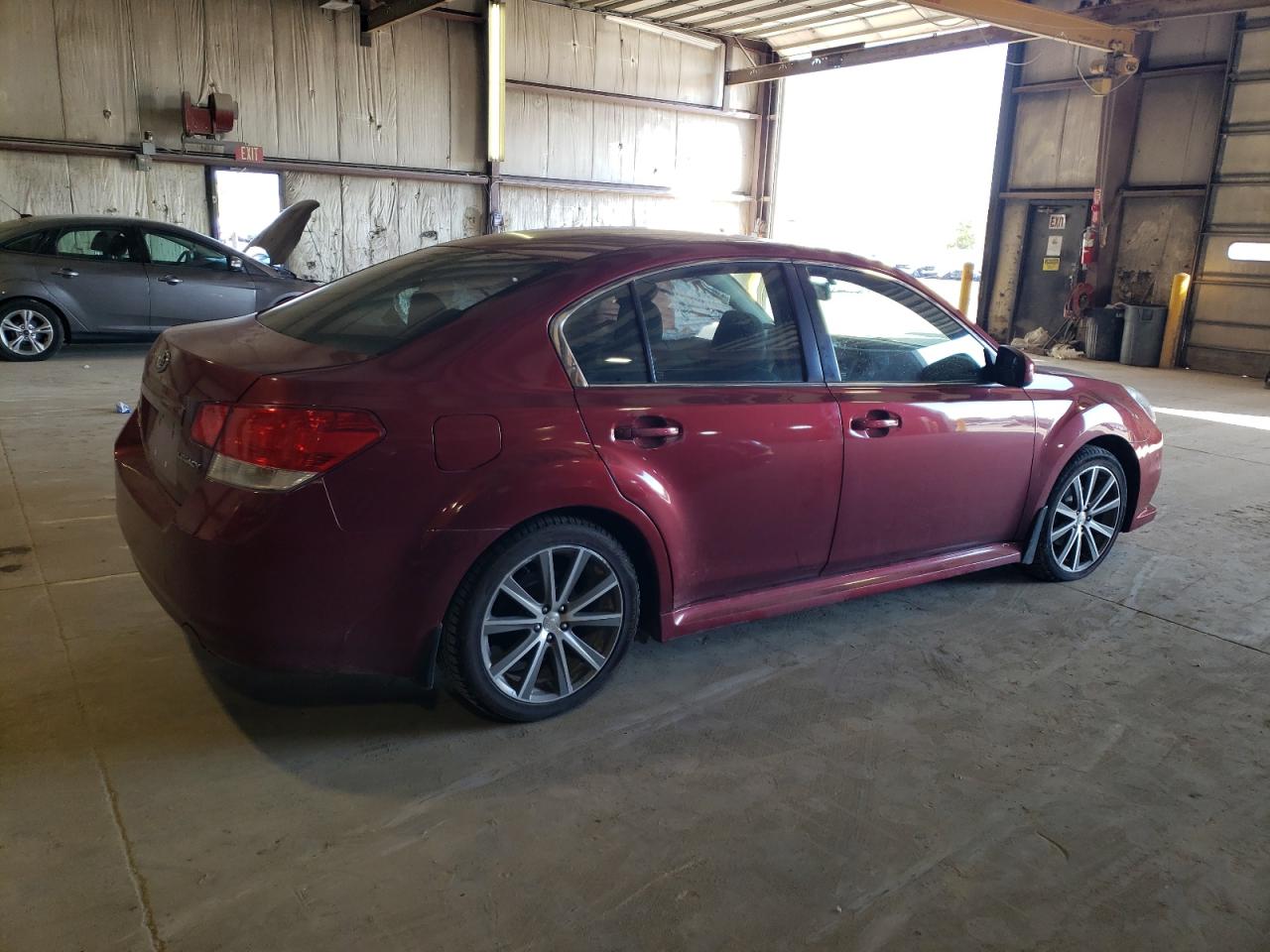 Photo 2 VIN: 4S3BMCGDXD3027543 - SUBARU LEGACY 