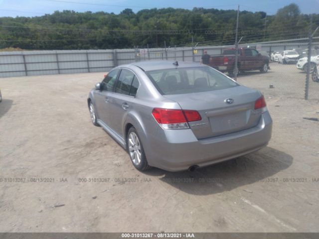 Photo 2 VIN: 4S3BMCK62B3219527 - SUBARU LEGACY 