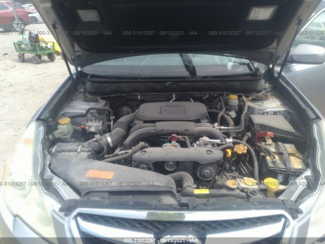 Photo 9 VIN: 4S3BMCK62B3219527 - SUBARU LEGACY 