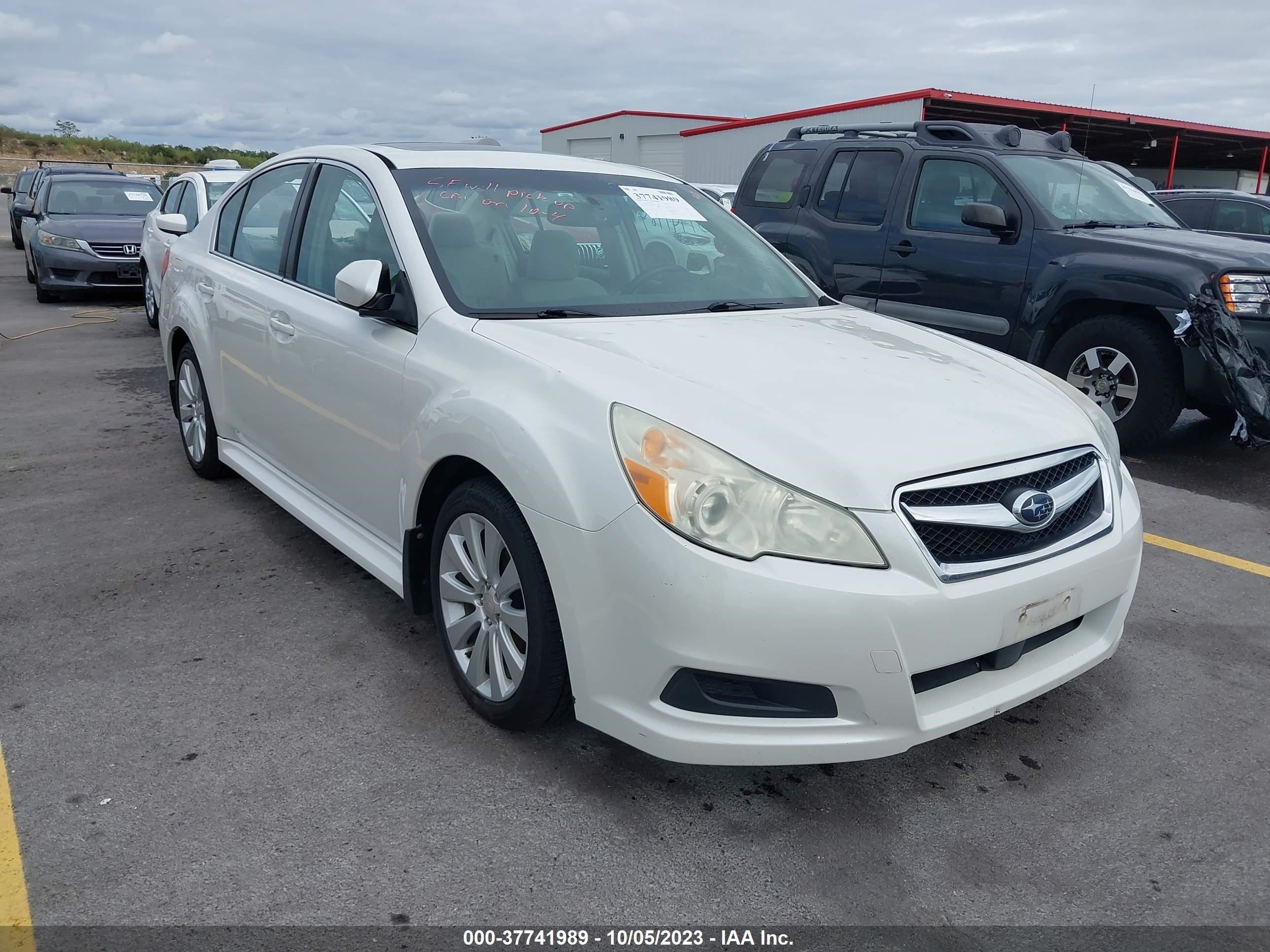 Photo 0 VIN: 4S3BMCK68B3224490 - SUBARU LEGACY 