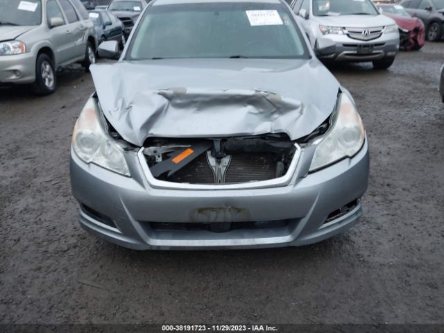 Photo 5 VIN: 4S3BMDL64B2241703 - SUBARU LEGACY 