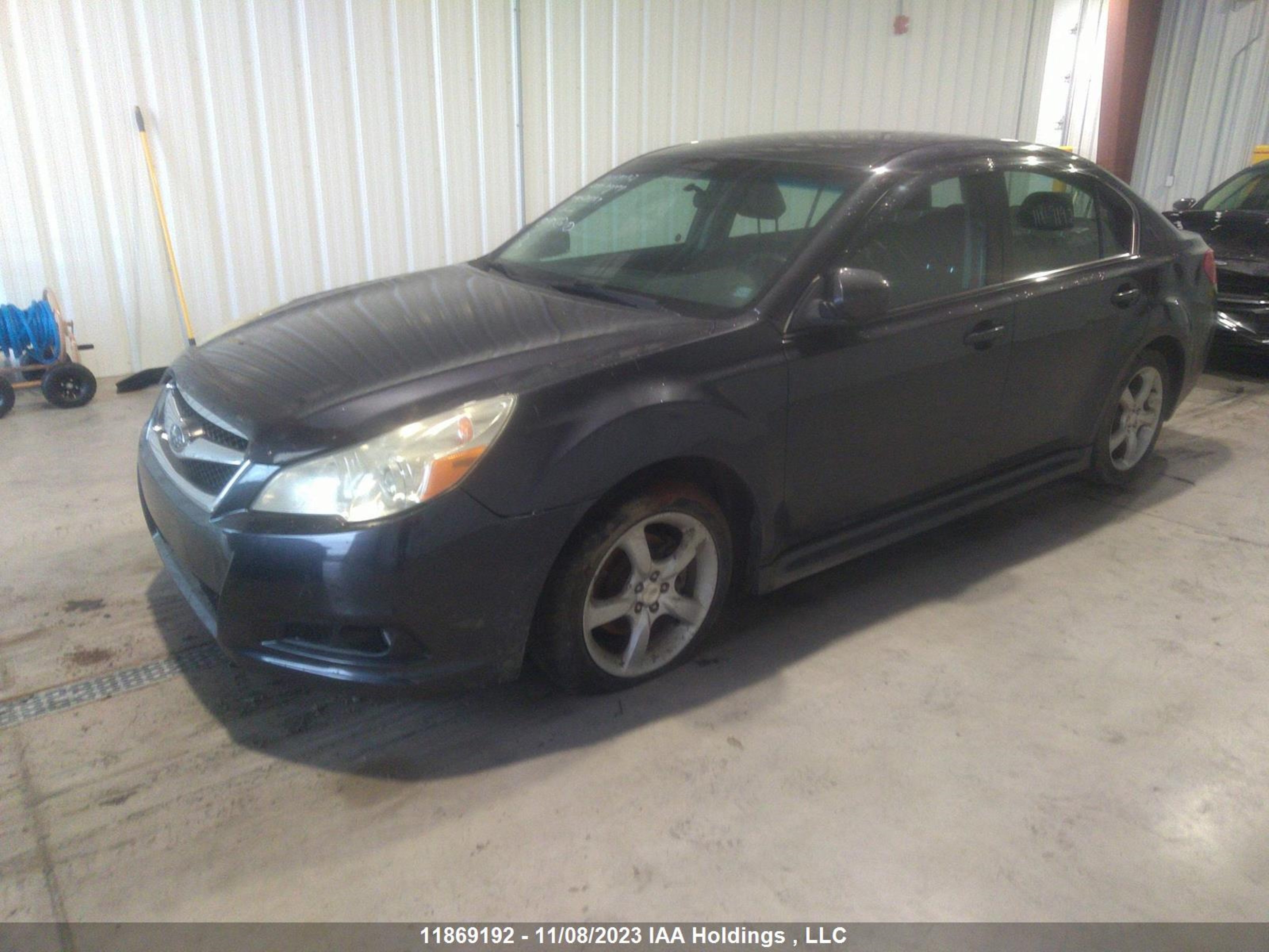 Photo 1 VIN: 4S3BMGB66B3211549 - SUBARU LEGACY 