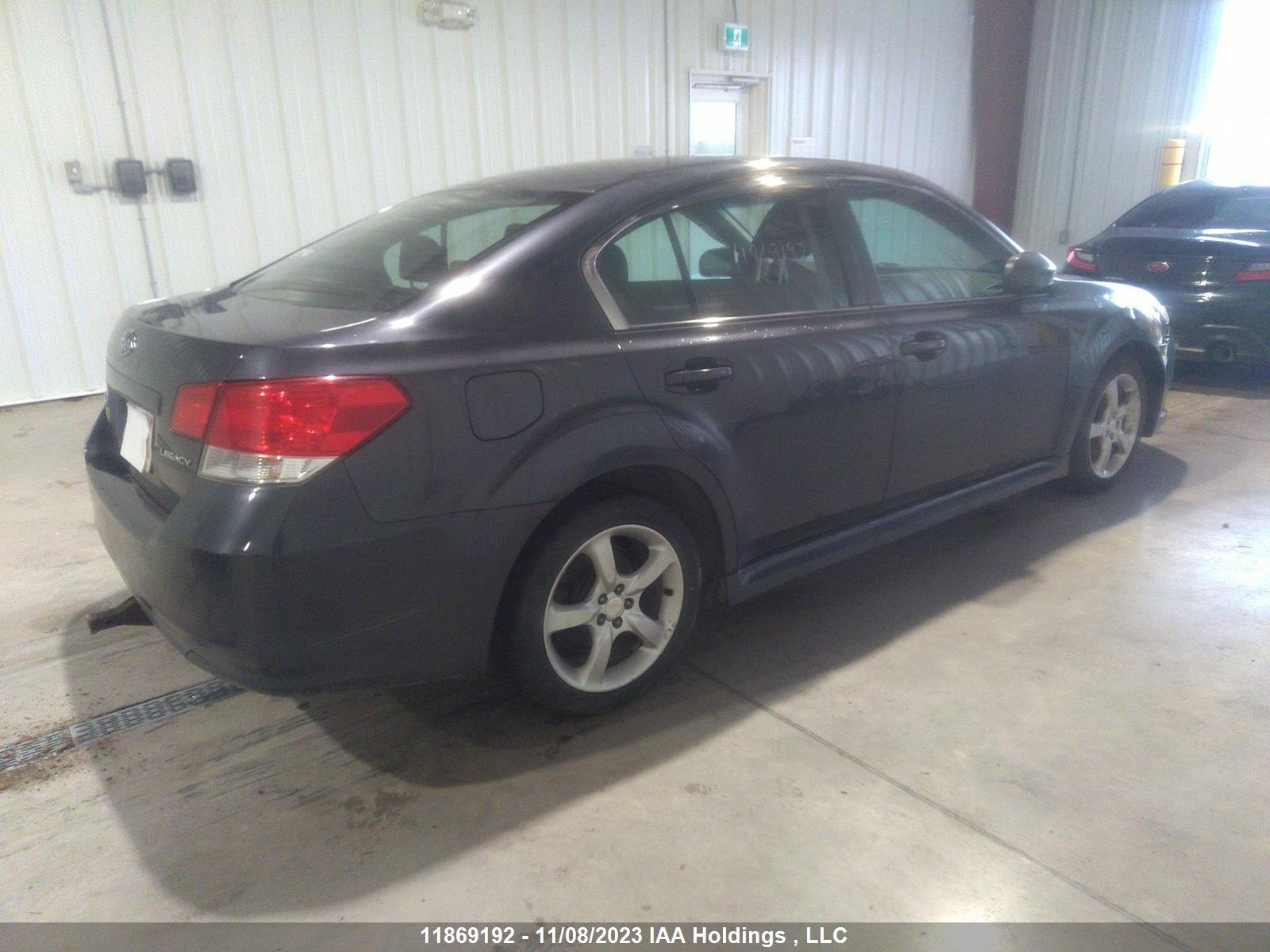 Photo 3 VIN: 4S3BMGB66B3211549 - SUBARU LEGACY 