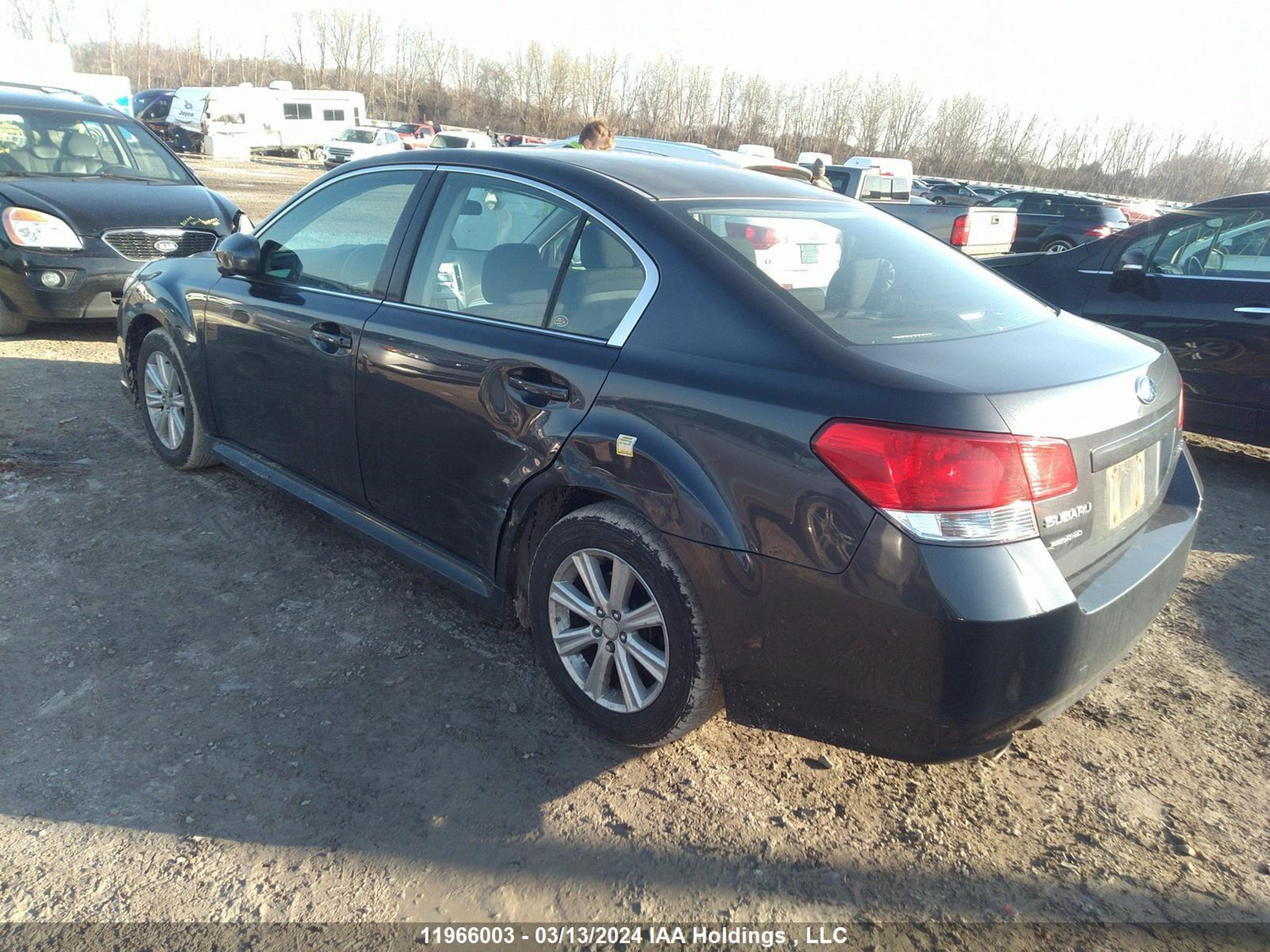 Photo 2 VIN: 4S3BMGB68B3251034 - SUBARU LEGACY 