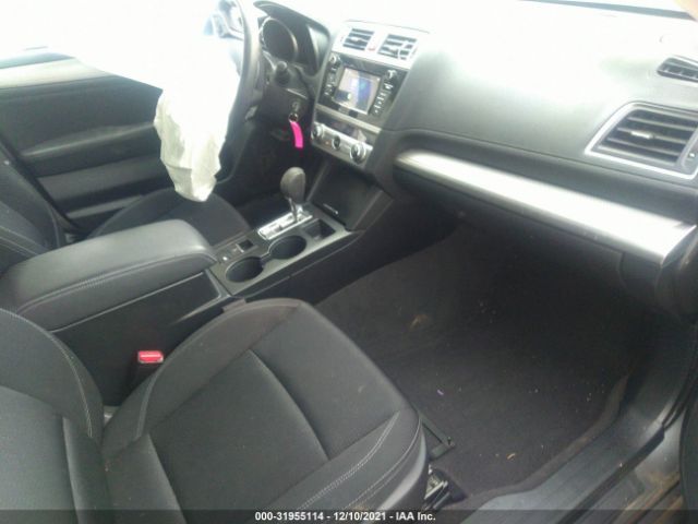 Photo 4 VIN: 4S3BNAA63J3031018 - SUBARU LEGACY 