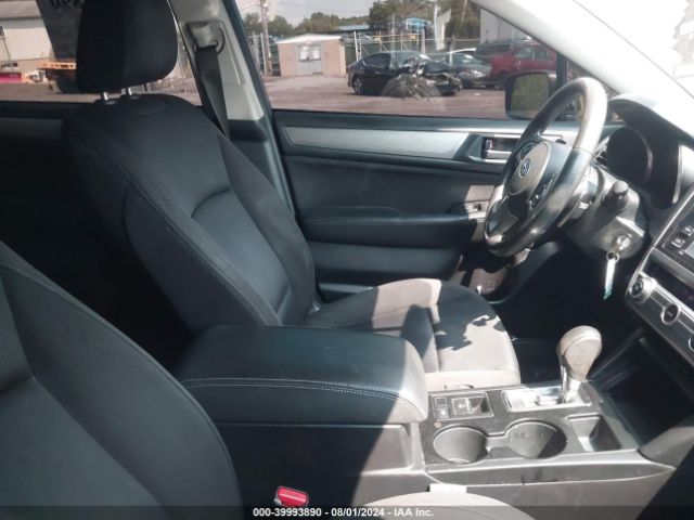 Photo 4 VIN: 4S3BNAA64G3010400 - SUBARU LEGACY 